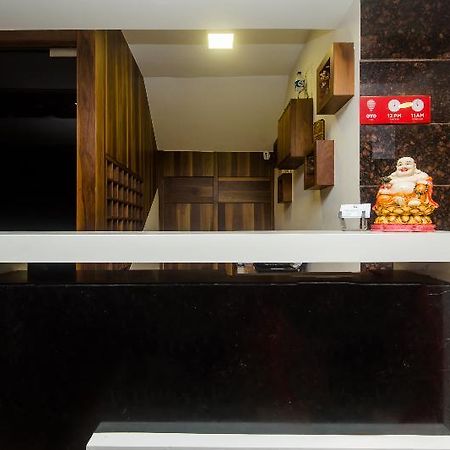 Levender Bough Hotell Mumbai Exteriör bild