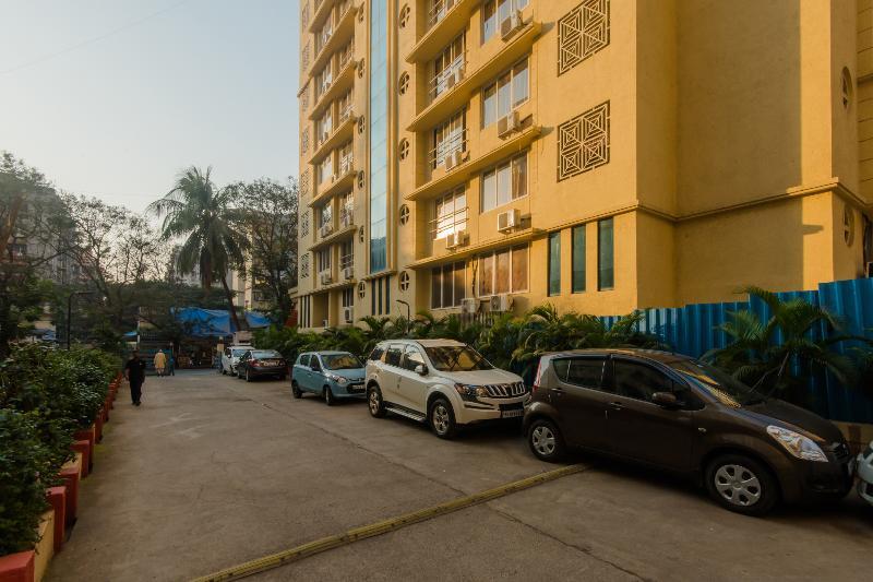 Levender Bough Hotell Mumbai Exteriör bild