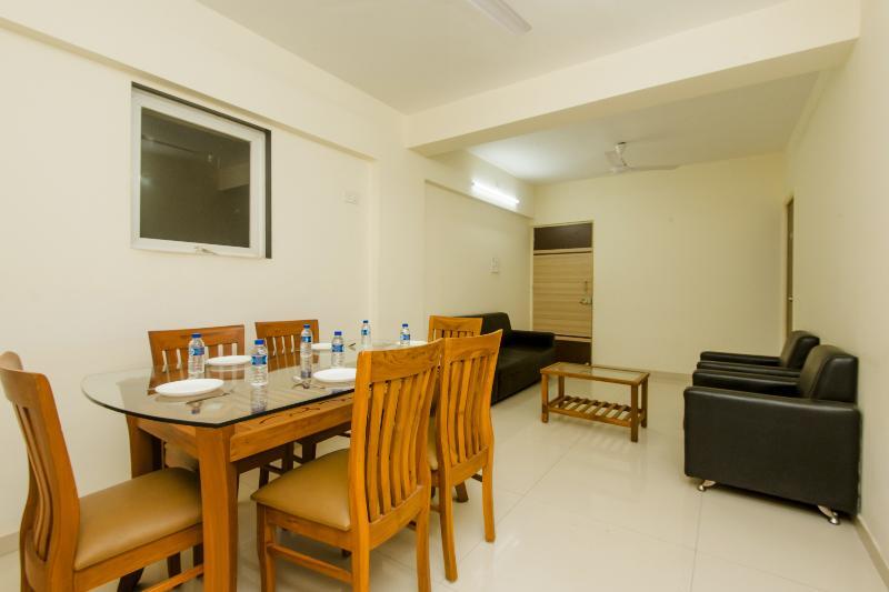 Levender Bough Hotell Mumbai Exteriör bild