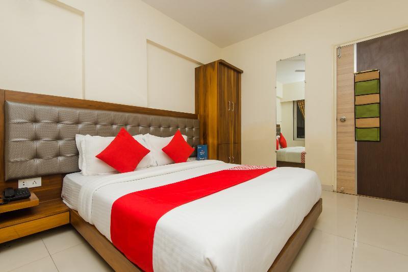 Levender Bough Hotell Mumbai Exteriör bild